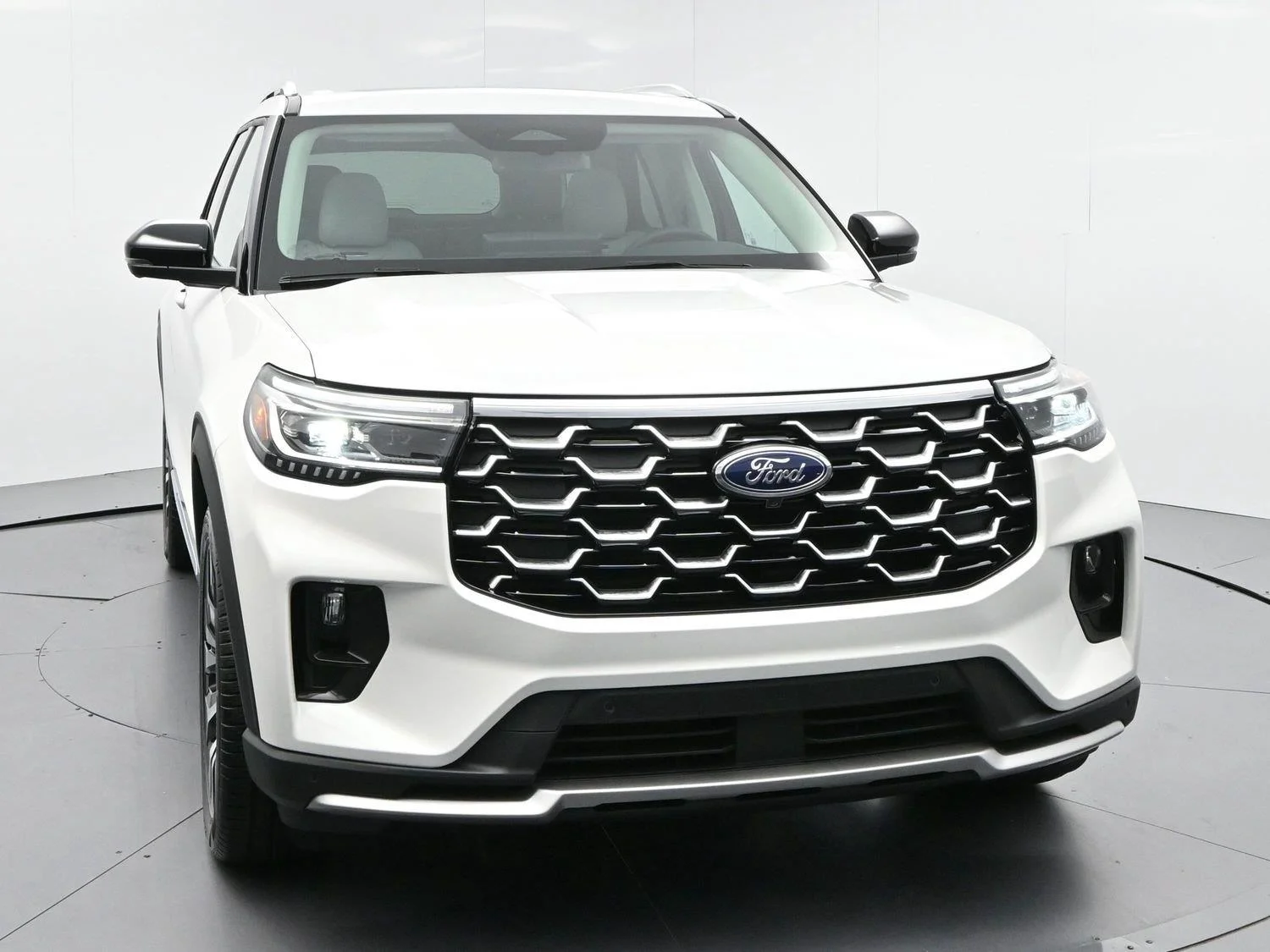 Used 2026 White Ford Platinum image 2
