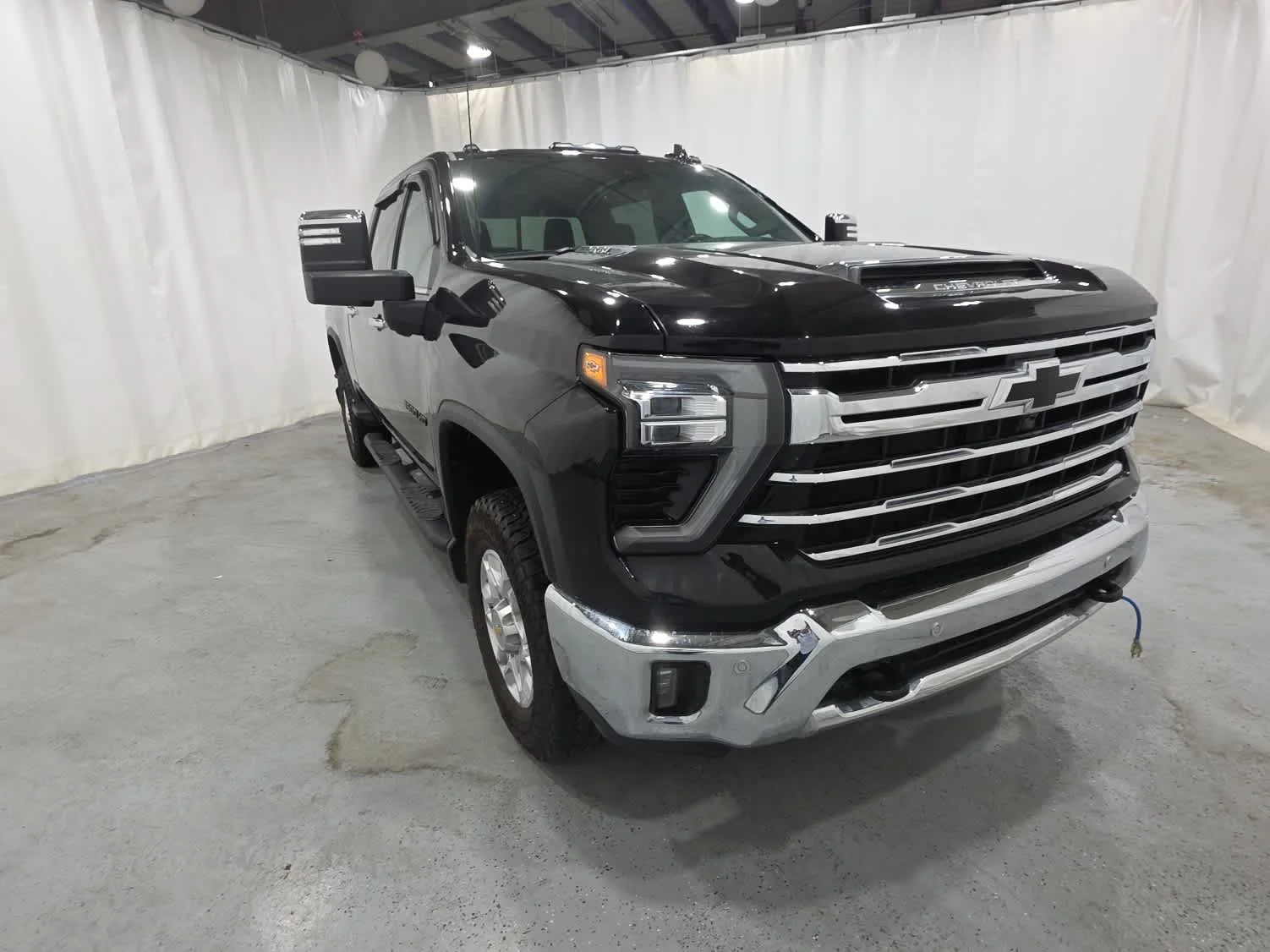 Used 2024 Black Chevrolet LTZ image 9
