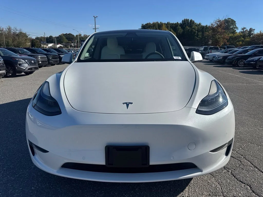 Used 2022 White Tesla Performance image 9