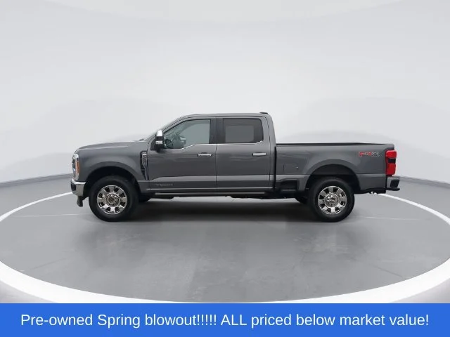 Used 2023 Gray Ford Lariat image 5