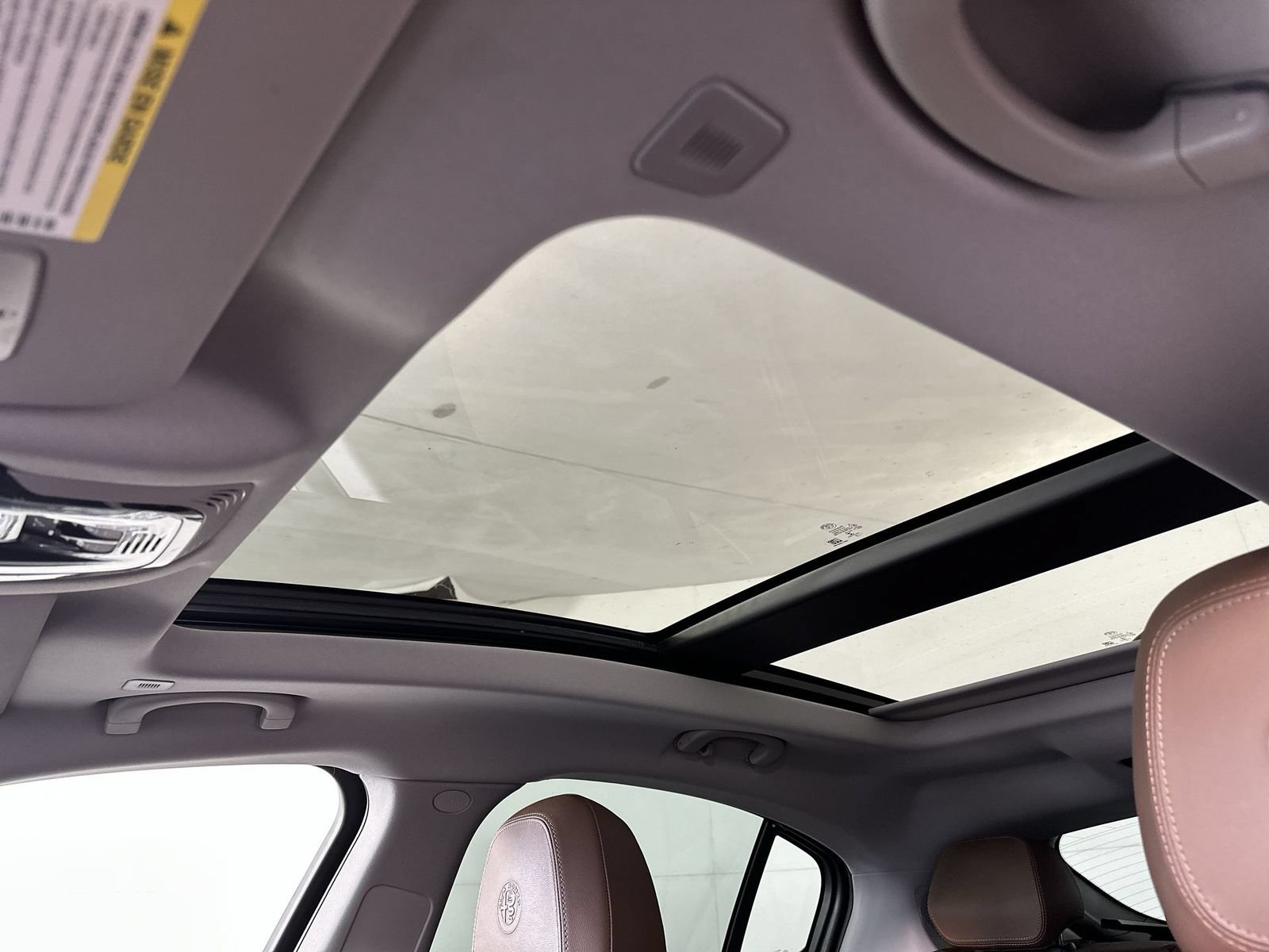 Used 2020 Black Alfa Romeo Base image 22