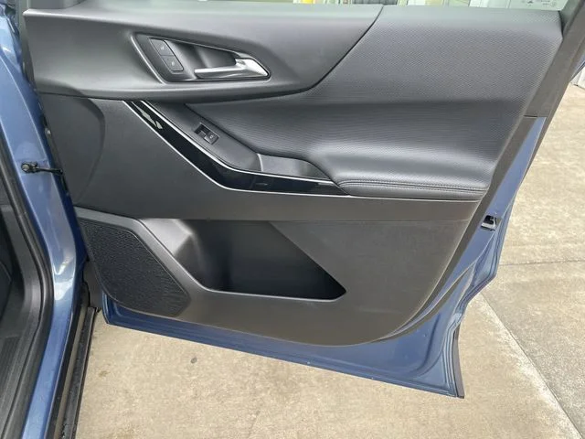 Used 2025 Blue Chevrolet LT image 39