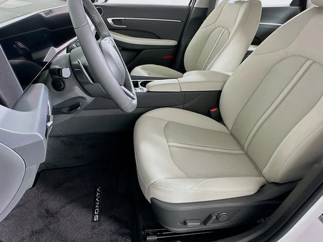 New 2026 Hyundai SONATA SEL Sport