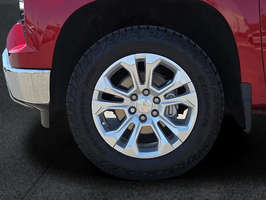 2023 Chevrolet Silverado 1500 LTZ - Photo 8