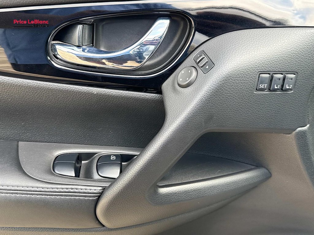 2022 Nissan Rogue Sport SL - Photo 18