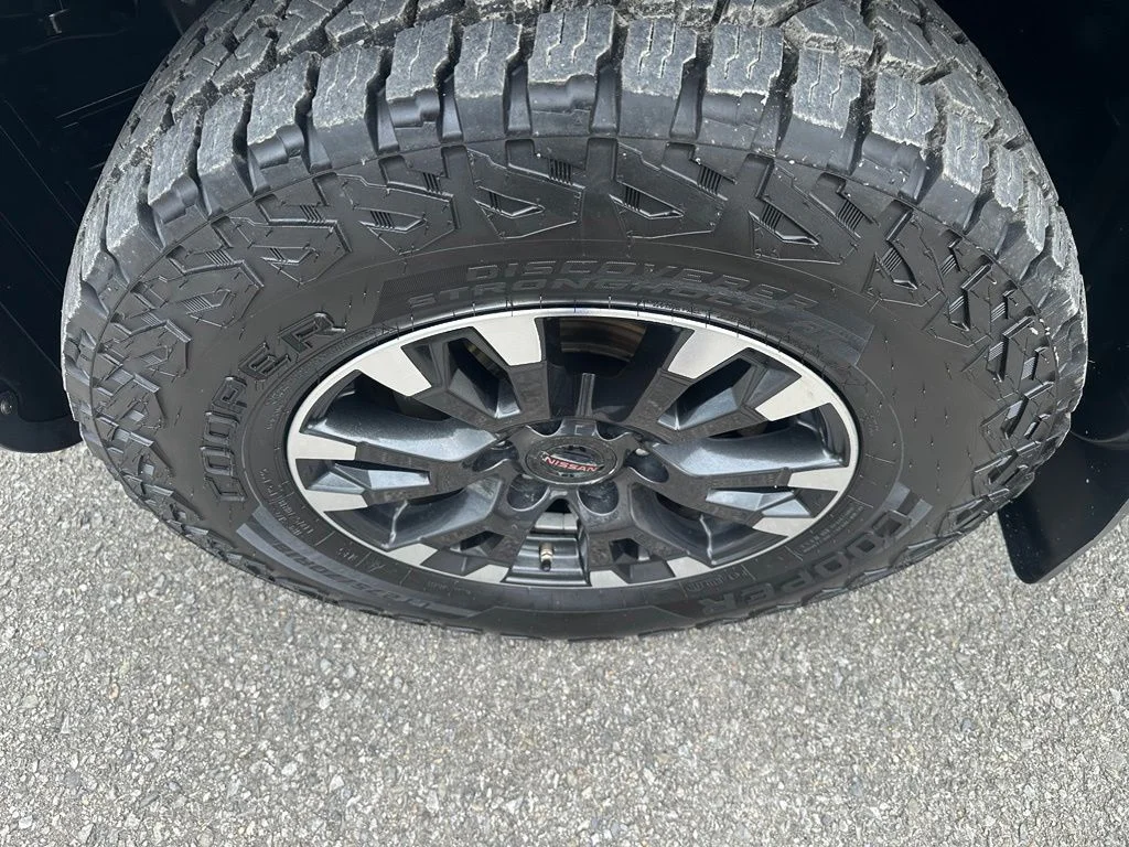 Used 2022 Gun Metallic Nissan PRO-4X image 9