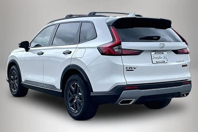 Used 2026 White Honda TrailSport image 4
