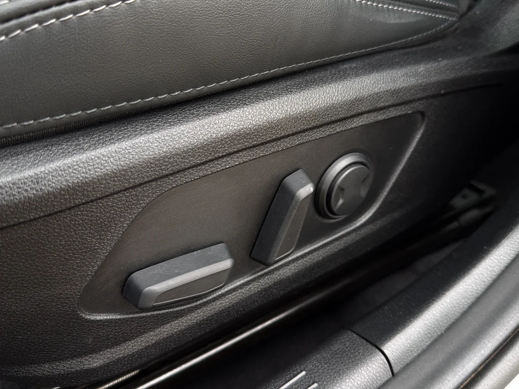 Used 2023 Ebony Black Kia GT-Line image 10