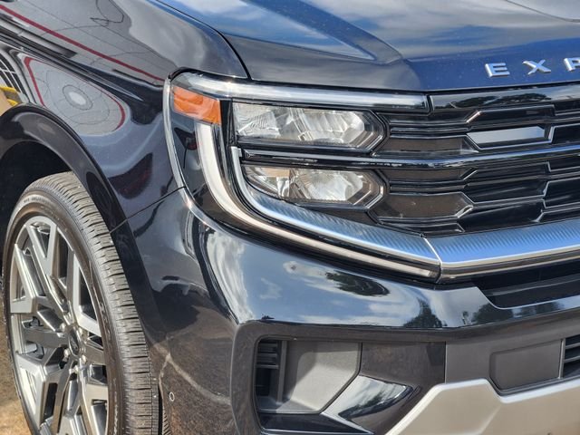 Used 2025 Black Ford Platinum image 2