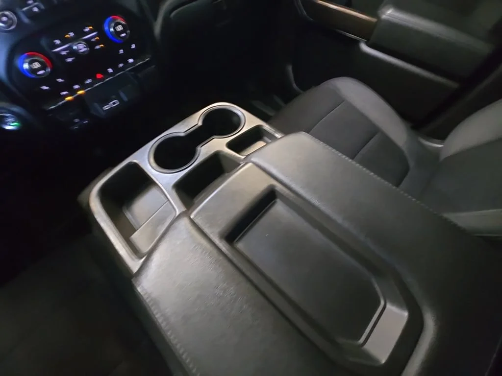 Used 2019 White Chevrolet LT image 18