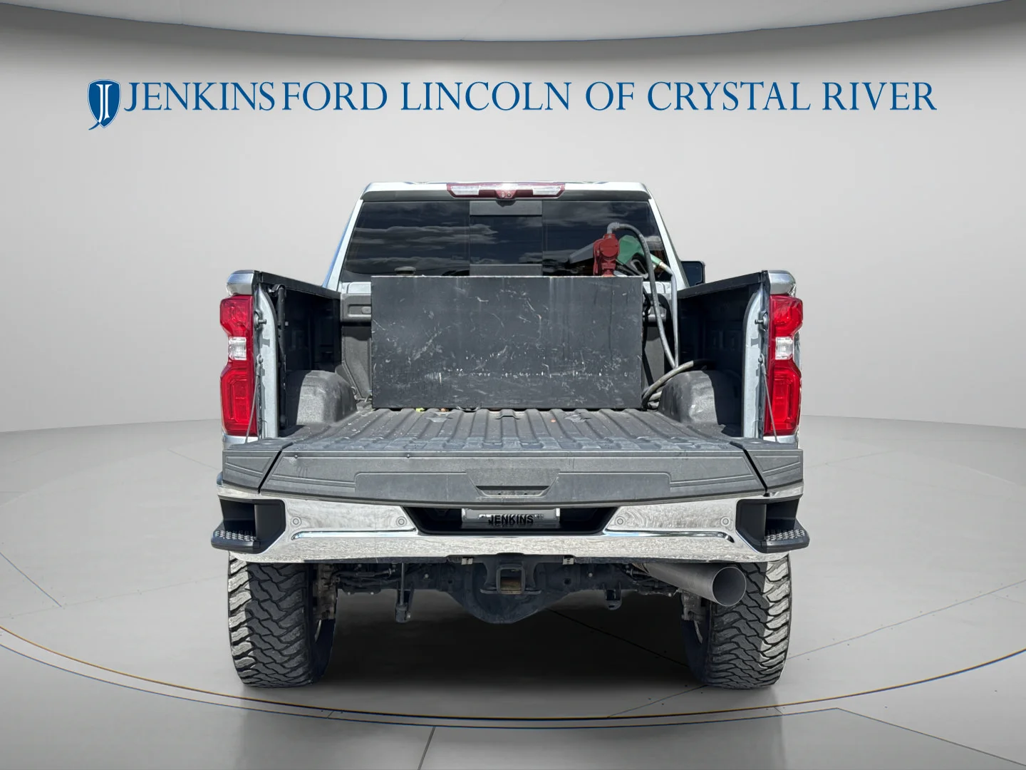 Used 2024 Sterling Gray Metallic Chevrolet LTZ image 7