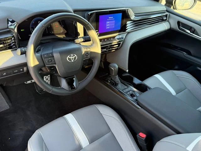 Used 2025 Underground Toyota SE image 7