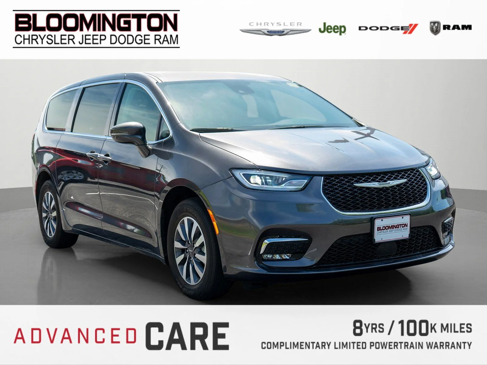 2022 Chrysler Pacifica Hybrid Touring L Hybrid's photo