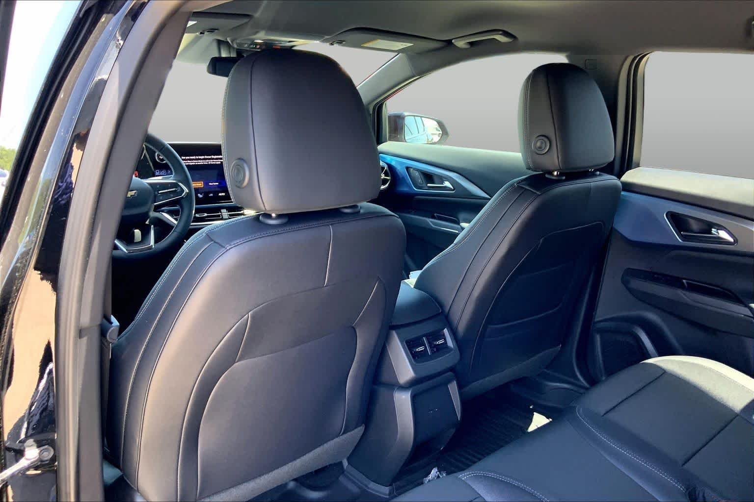 2026 Chevrolet Equinox EV 2LT - Photo 23