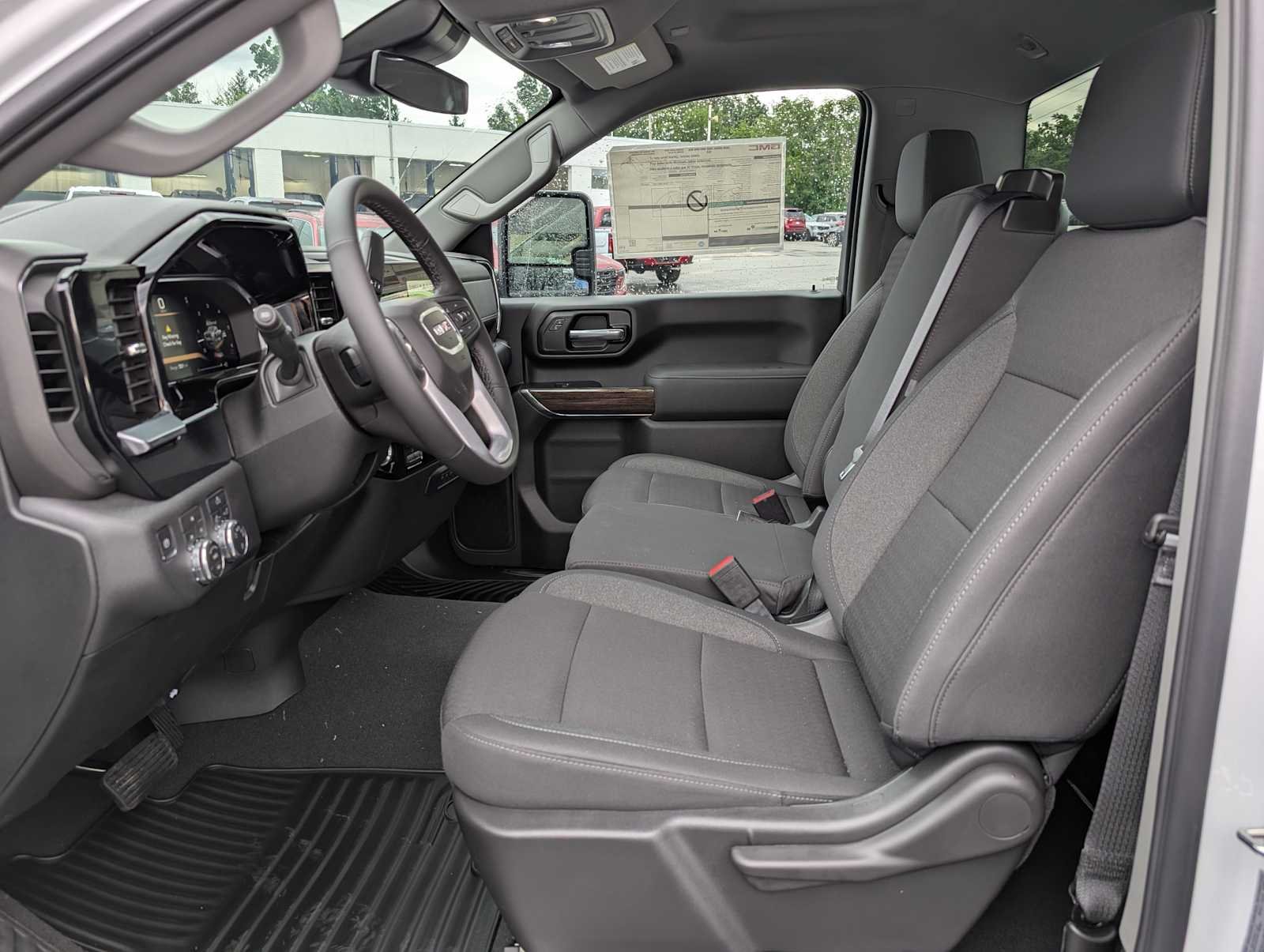 2026 GMC Sierra 3500HD SLE - Photo 13