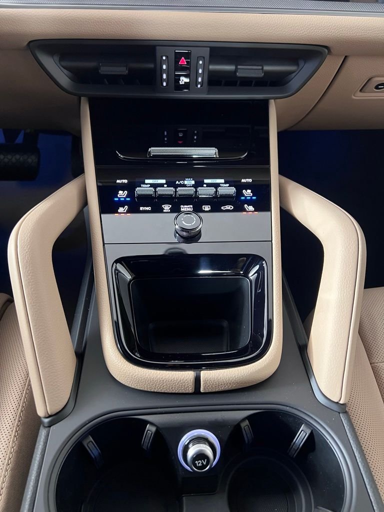 New 2026 Dolomite Silver Metallic Porsche  image 30
