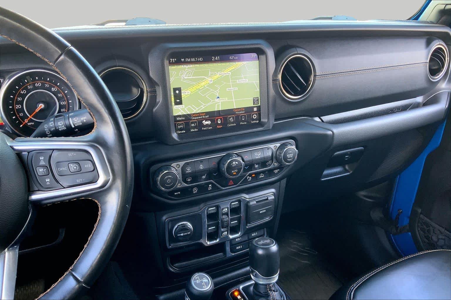 Used 2022 Hydro Blue Pearlcoat Jeep Unlimited High Altitude image 13