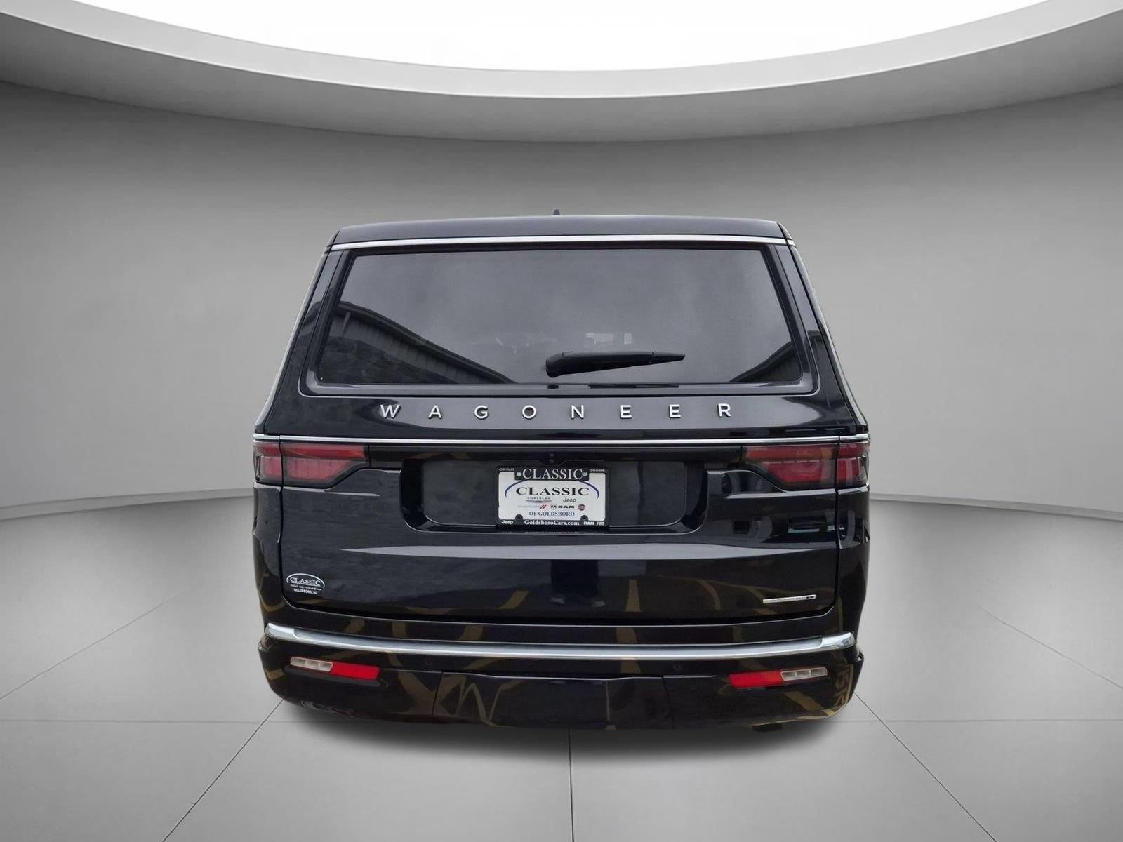 Used 2024 Diamond Black Crystal Pearlcoat Jeep Series II image 3