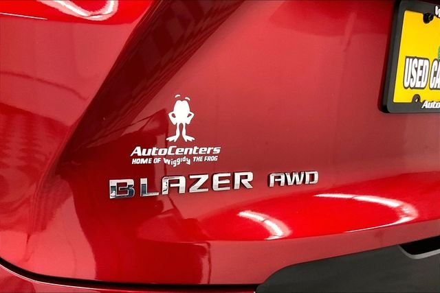 Used 2023 Radiant Red Tintcoat Chevrolet LT image 9