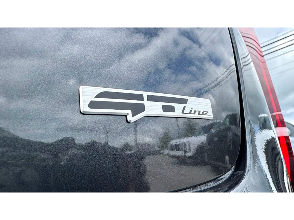 New 2026 Interstellar Gray Kia GT-Line image 7