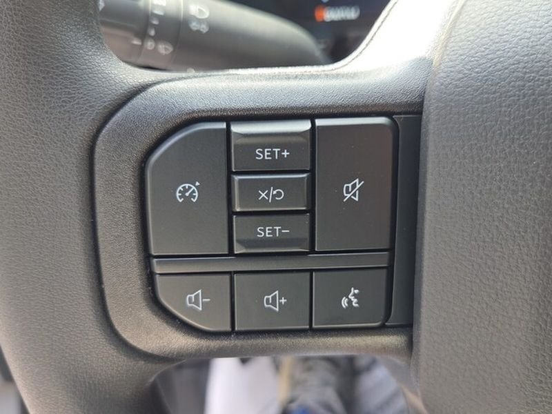 New 2026 Carbonized Gray Metallic Ford F-250® XLT image 25