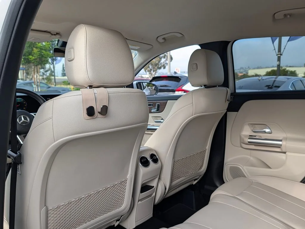 Used 2023 White Mercedes-Benz GLA 250 image 14