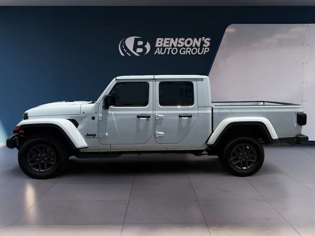 New 2026 White Jeep Sport S image 2