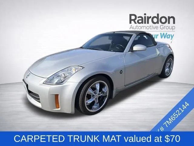 Used 2007 Silver Alloy Metallic Nissan Touring image 3