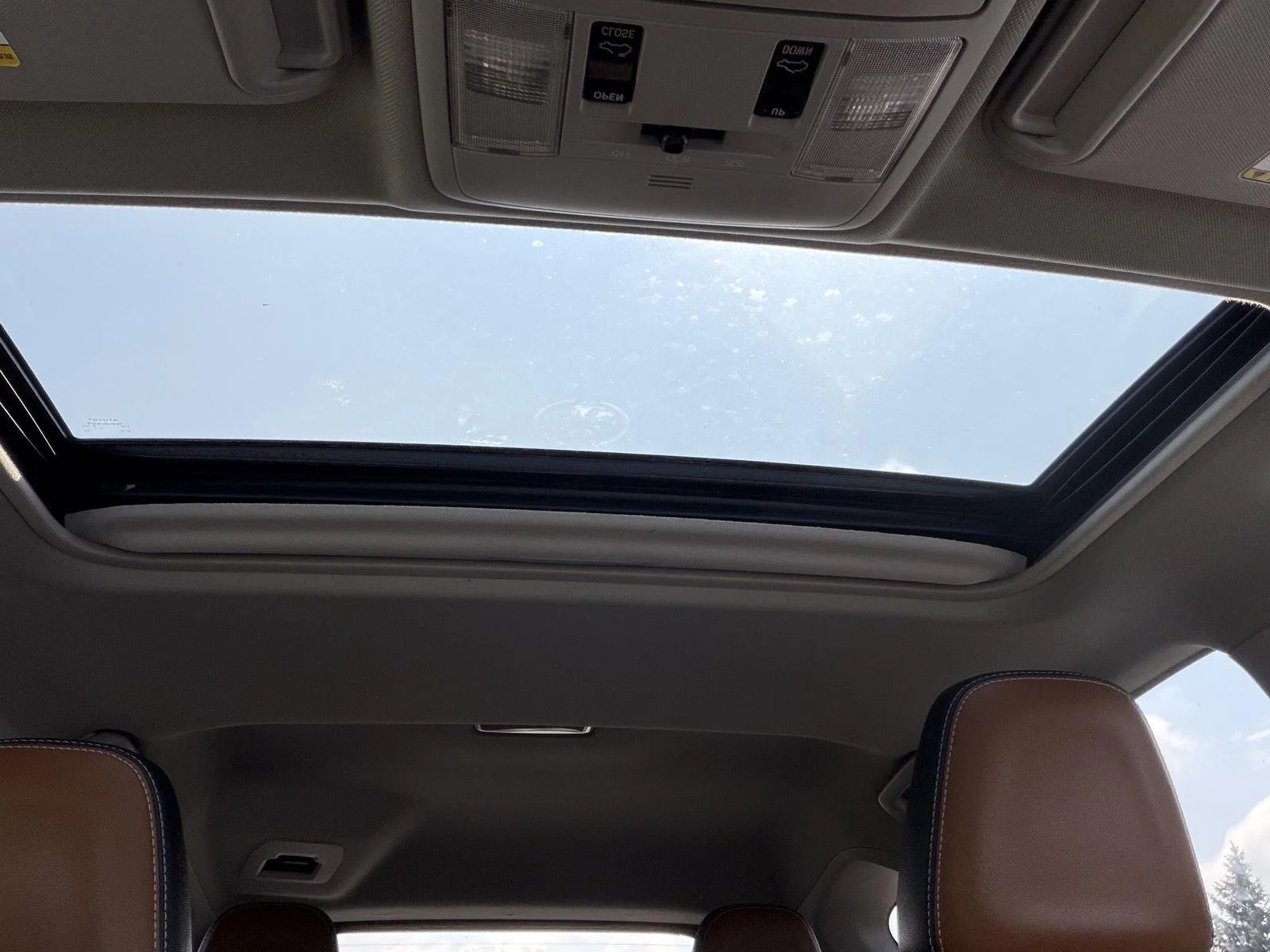 Used 2017 Silver Sky Metallic Toyota Limited image 7