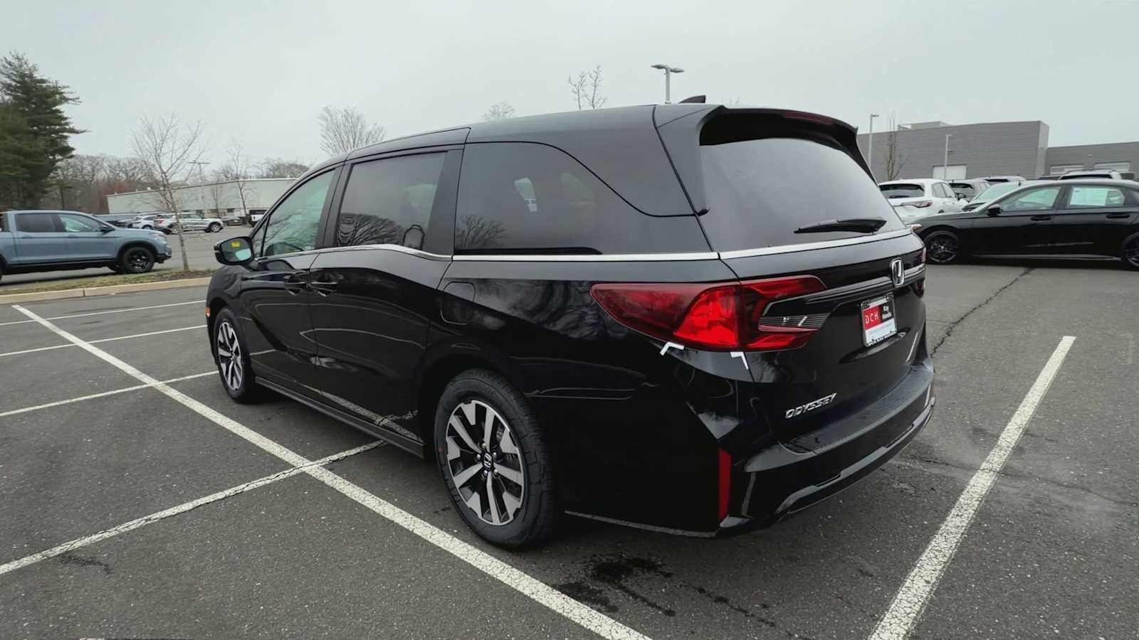 2026 Honda Odyssey EX-L - Photo 6