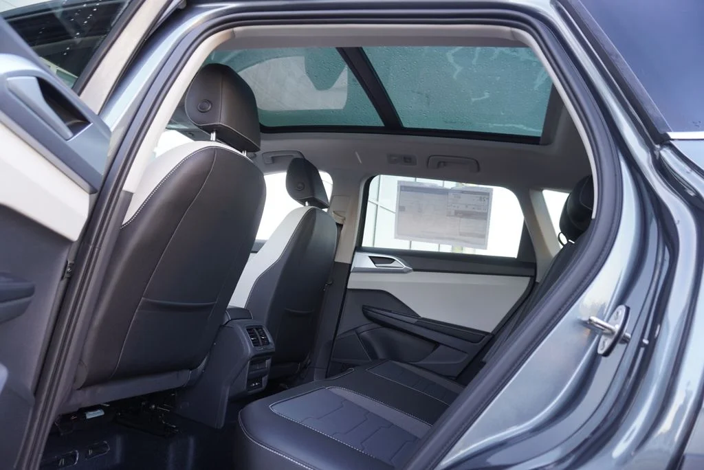 New 2026 Gray Volkswagen 1.5T SE image 24