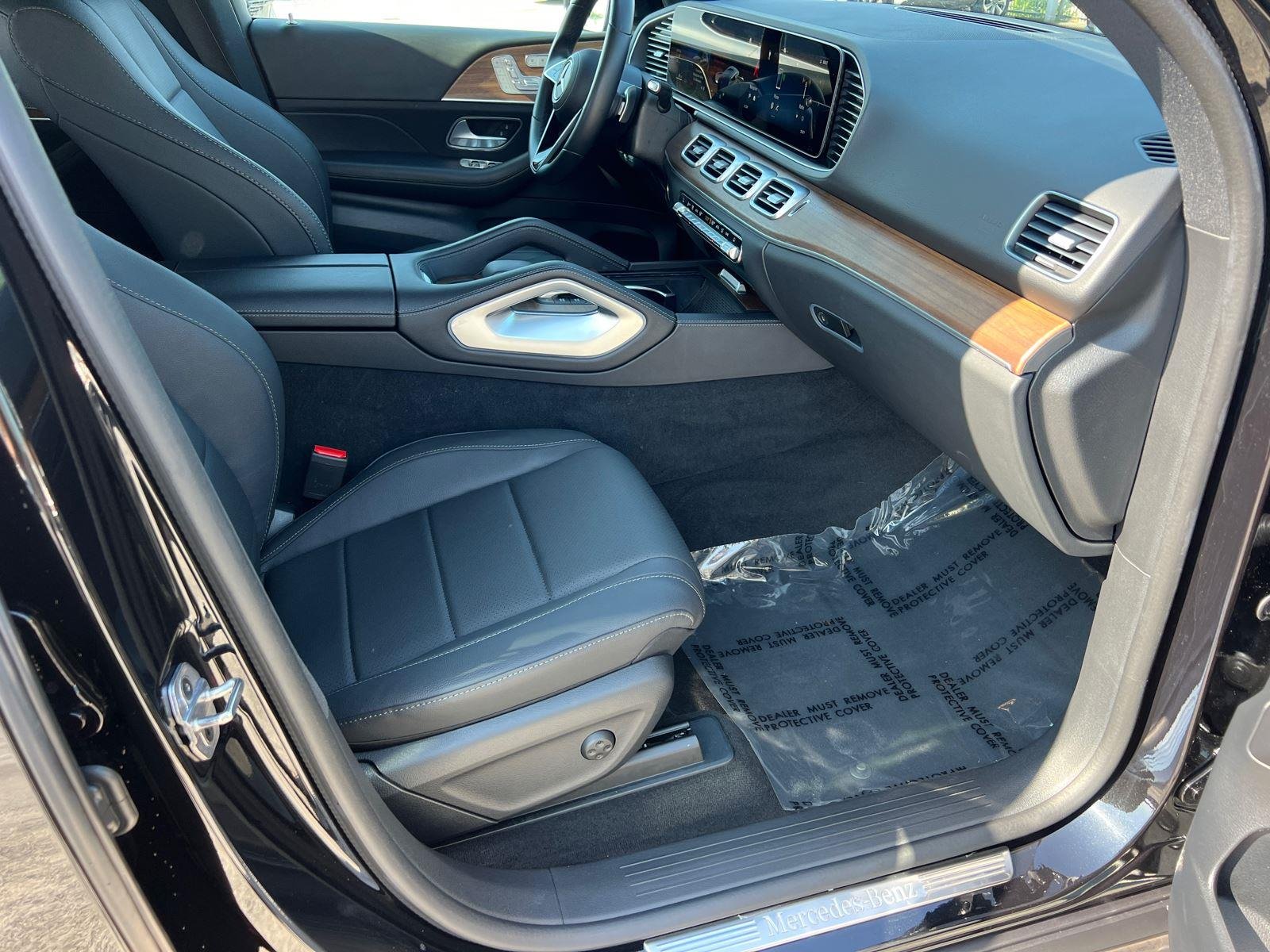 Used 2025 BLACK Mercedes-Benz GLE 350 image 13