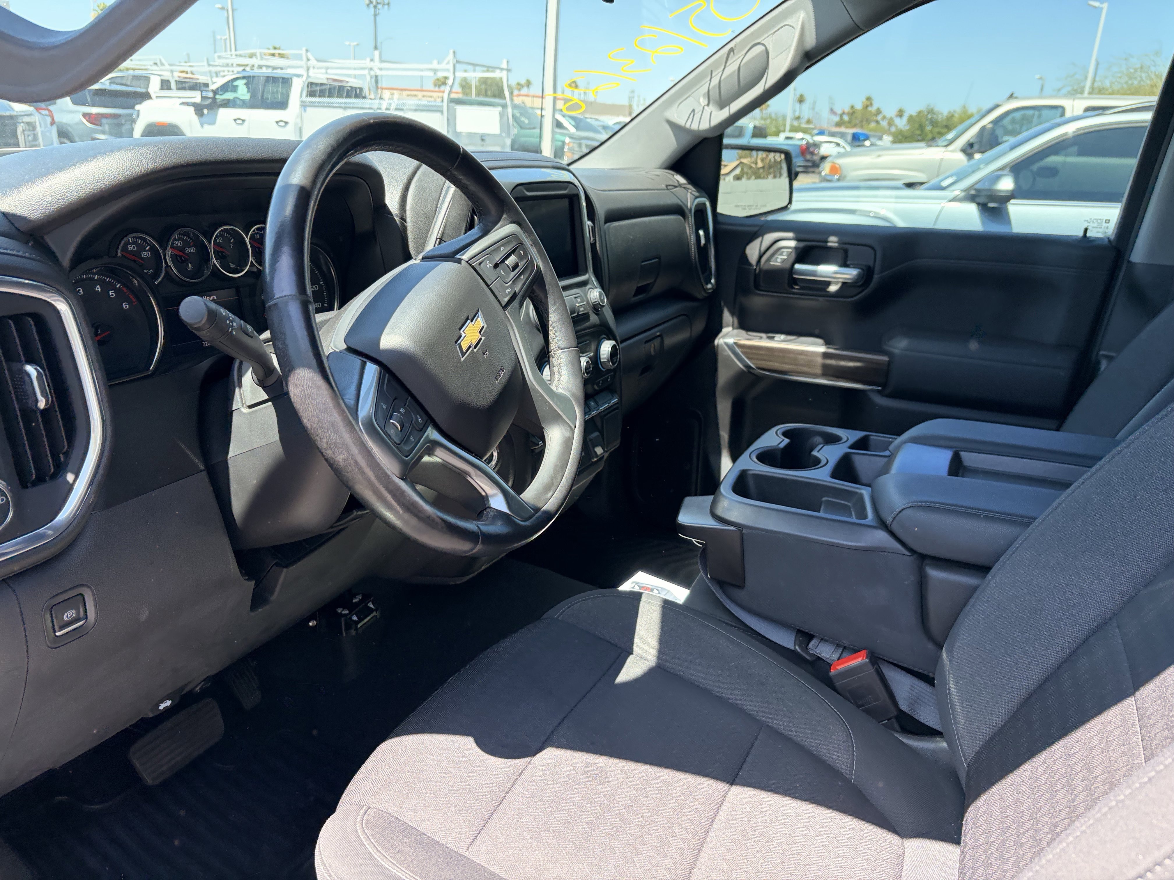 Used 2021 SUMMIT WHITE Chevrolet LT image 8