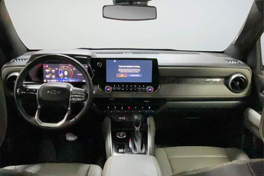 2024 Chevrolet Colorado ZR2 - Photo 12