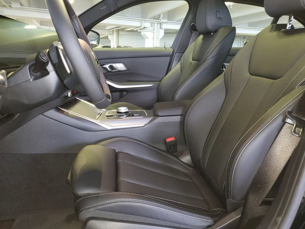 New 2026 Jet Black BMW 330i image 16