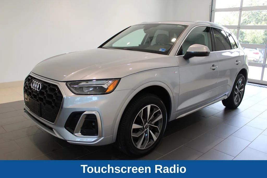 Used 2024 Silver Metallic Audi 45 S line Premium image 13