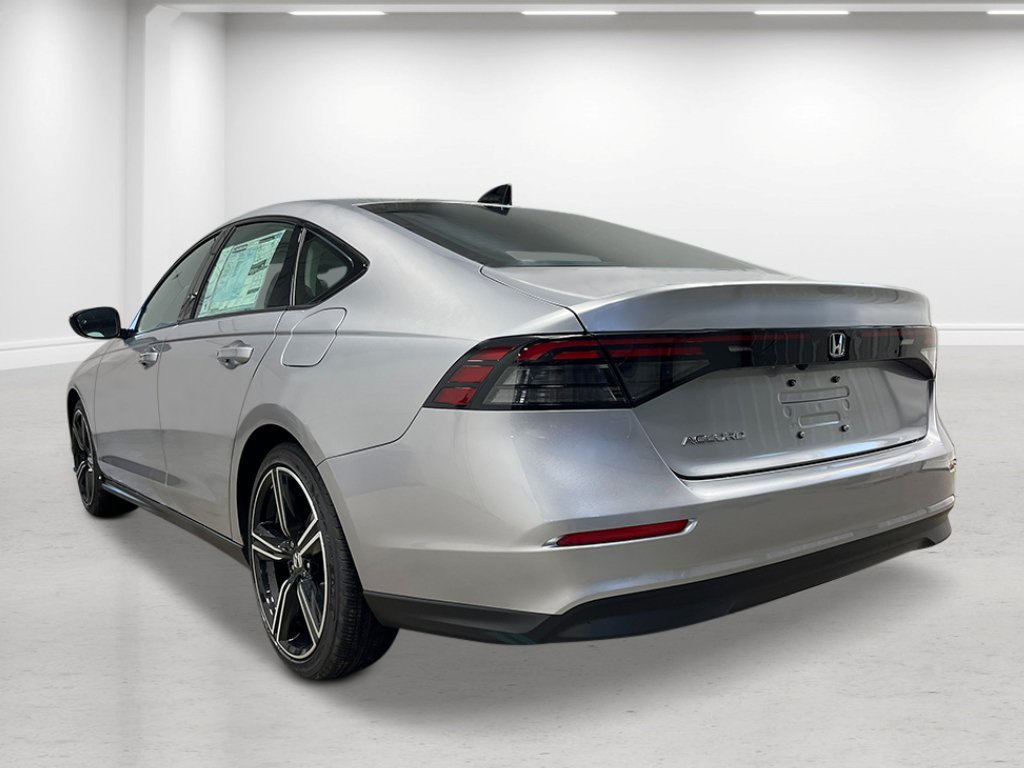 New 2026 Solar Silver Metallic Honda SE image 3