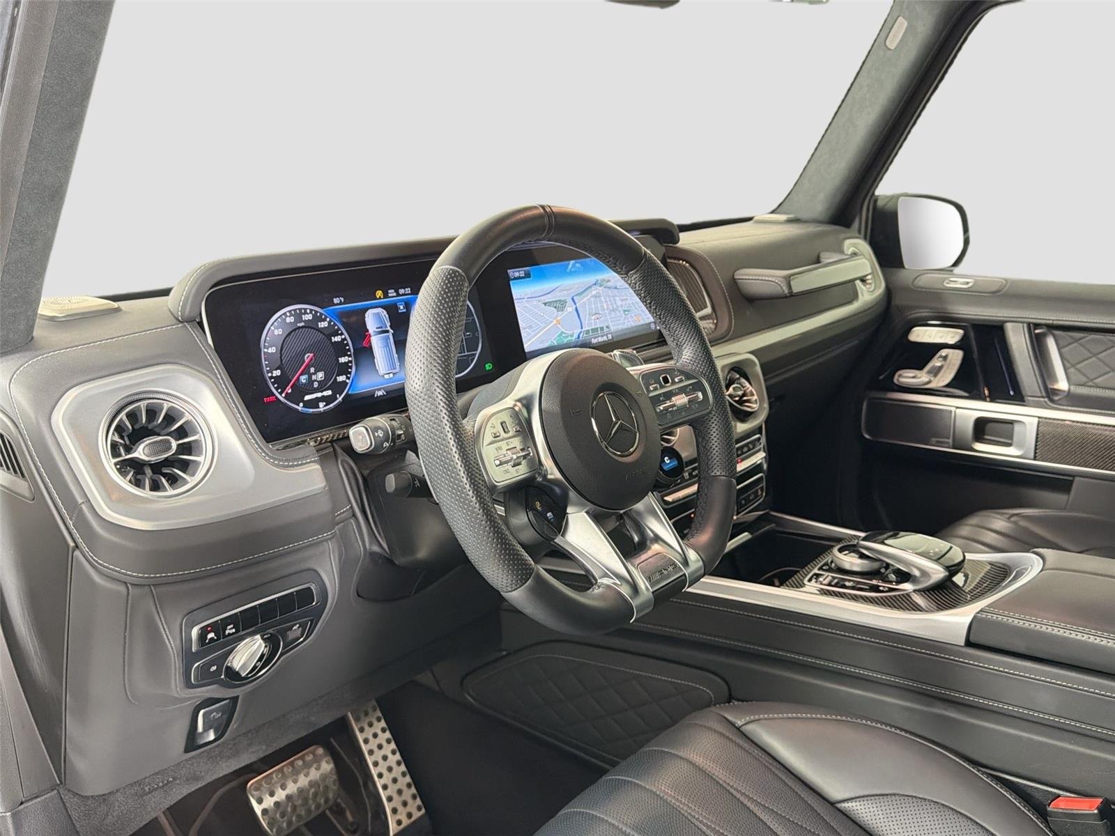 Used 2022 Grey Mercedes-Benz AMG® G 63 4MATIC SUV image 9