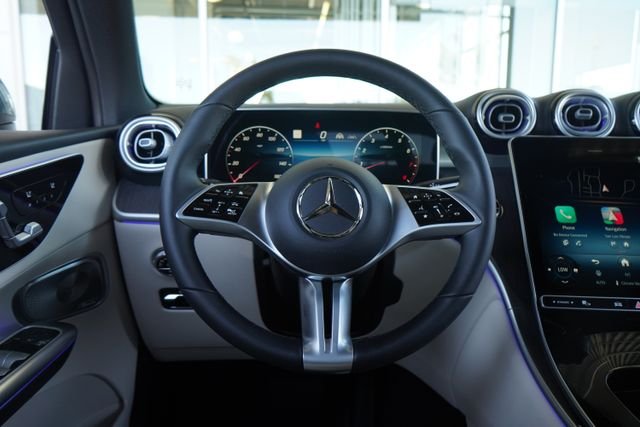 New 2026 Verde Silver Metallic Mercedes-Benz GLC 300 image 18