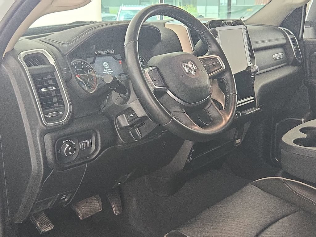 Used 2024  Ram Laramie image 16