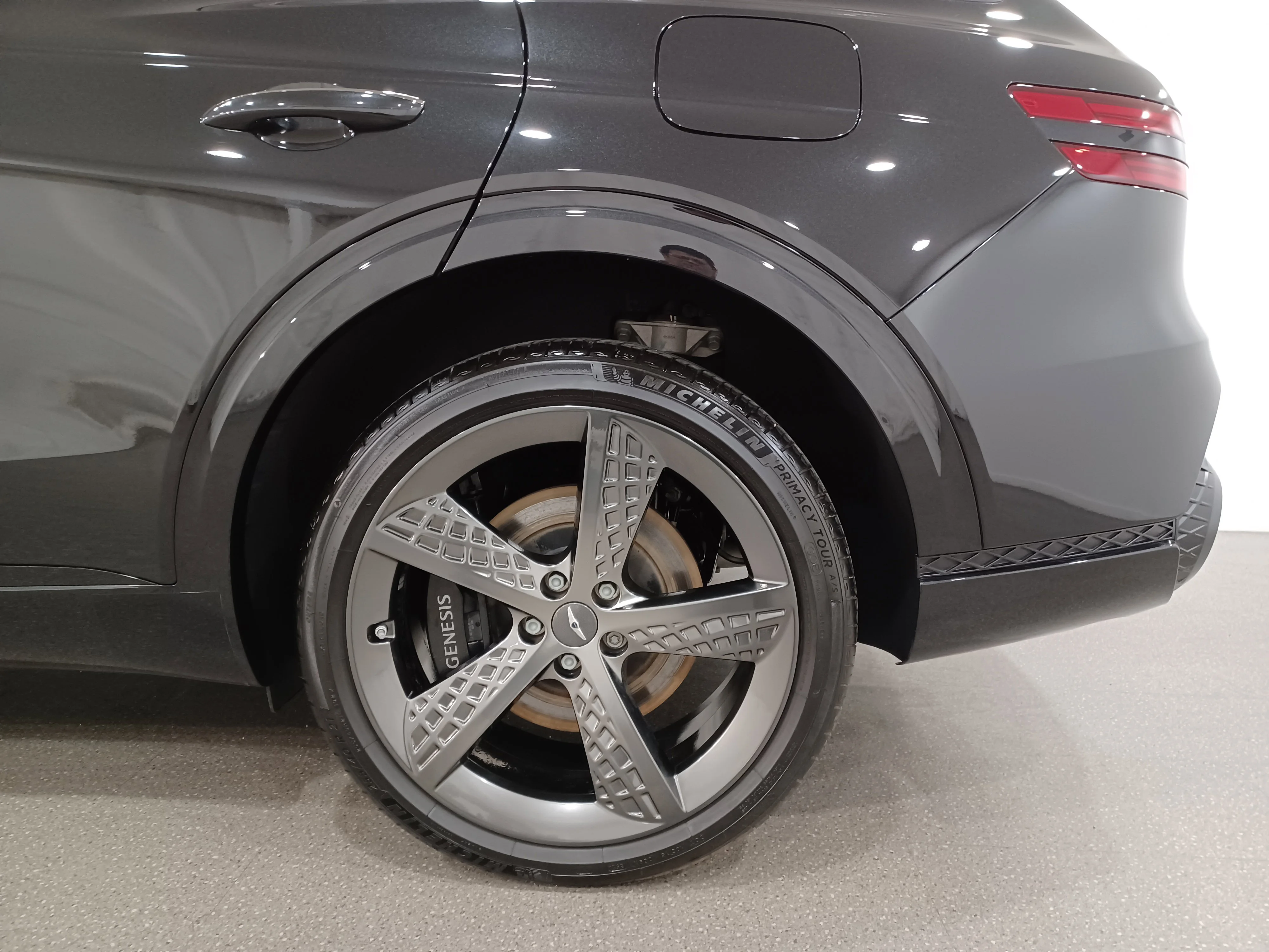Certified Used 2025 Vik Black Genesis 3.5T Sport AWD*Adaptive Cruise | Remote Start | Nav | Head Up Display | Pano Roof | Cooled Leather image 22