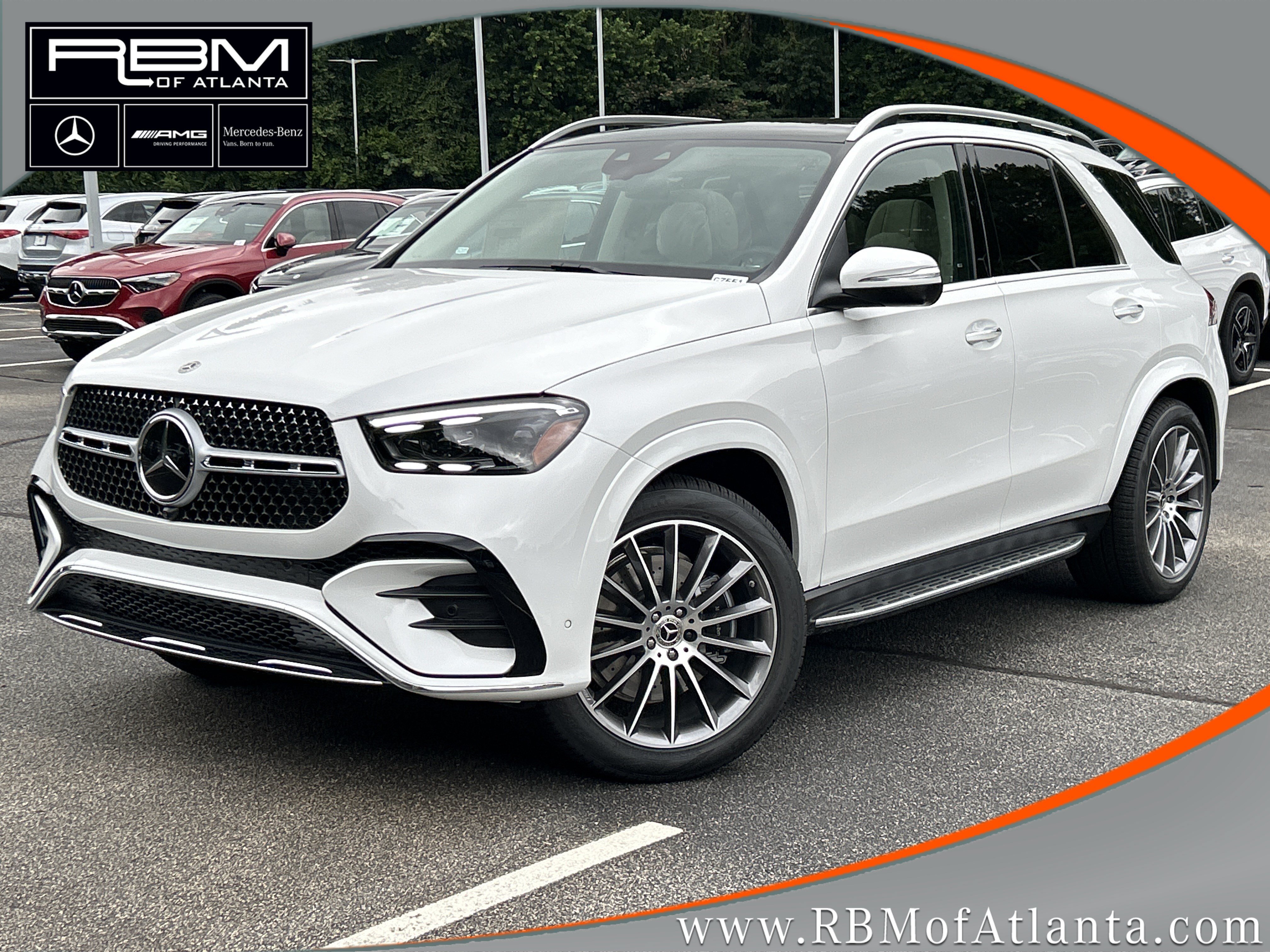 New 2026 MANUFAKTUR Moonlight White Metallic Mercedes-Benz GLE 450 4MATIC® SUV image 1