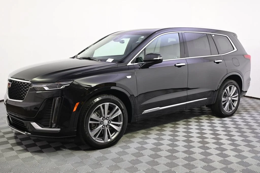 Certified 2024 Cadillac XT6 Premium Luxury with VIN 1GYKPDRS0RZ753739 for sale in Minneapolis, Minnesota