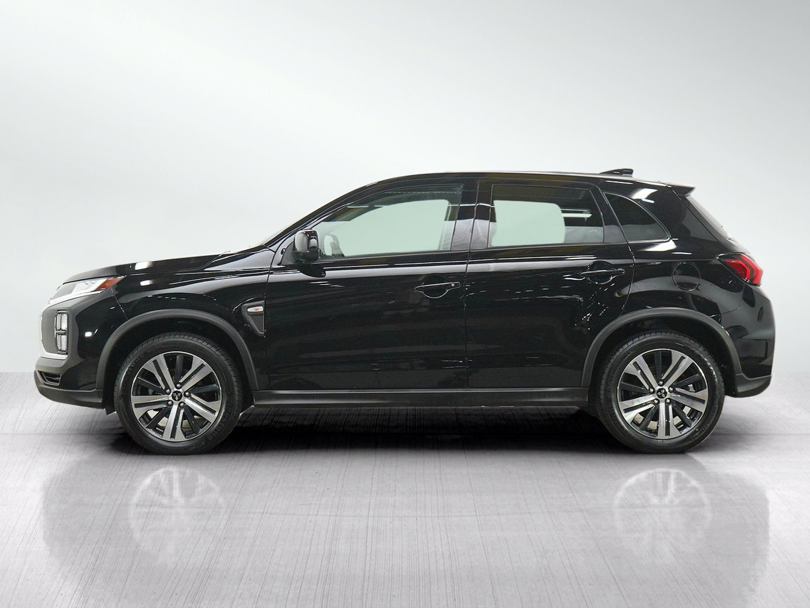 Used 2020 Mitsubishi Outlander Sport ES with VIN JA4AR3AU0LU010001 for sale in South Saint Paul, Minnesota