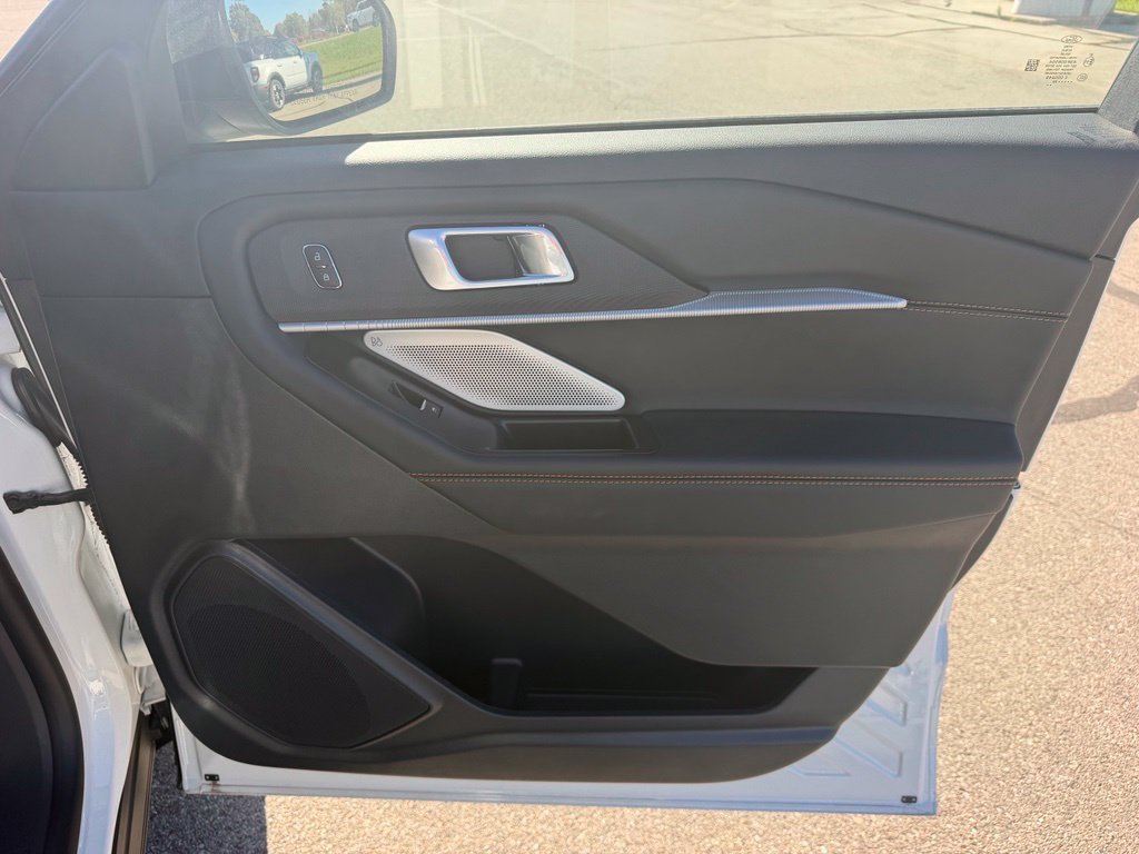 2026 Ford Explorer Tremor - Photo 30