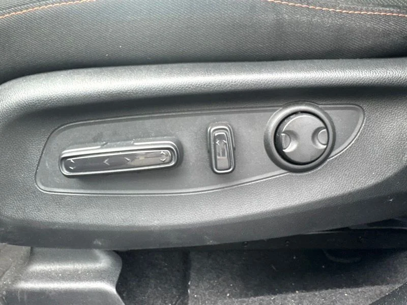 Used 2025  Honda Sport image 13