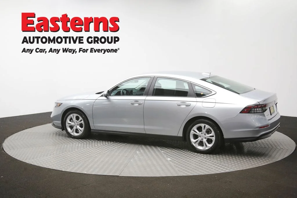 Used 2025 Silver Honda LX image 61
