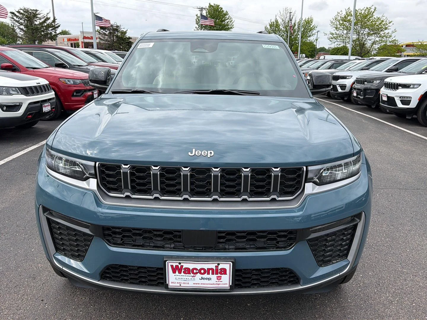 New 2026 Steel Blue Exterior Paint Jeep Limited image 3