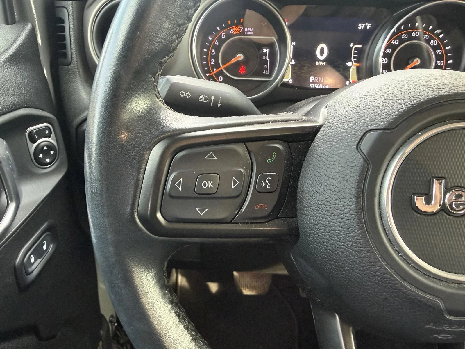 Used 2020 Sting-Gray Clearcoat Jeep Sport S image 14