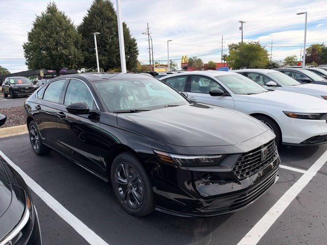New 2026 Crystal Black Pearl Honda EX-L image 3